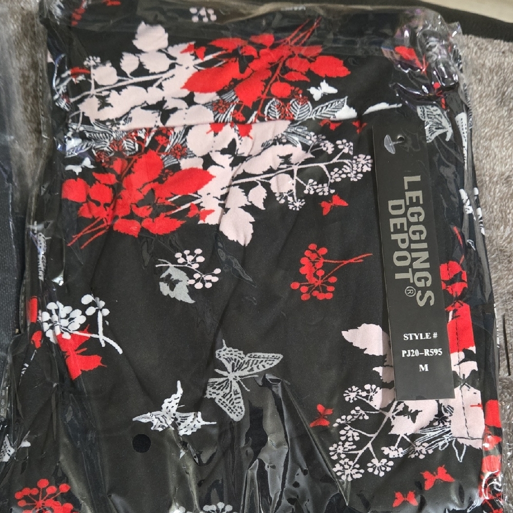 Leggings Depot Black Floral Leggings with Red & White Accents